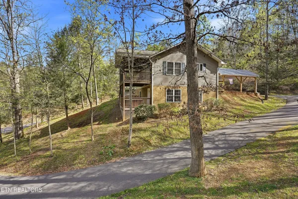 $439,000 | 604 Monte Wood Circle, Pigeon Forge, TN 37863