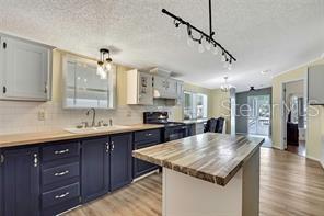 2400 Lemur Drive Holiday, FL 34690 - Photo 10 of 38 Gallery Image 10