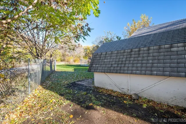 $150,000 | 253 Church Street, West Chicago, IL 60185