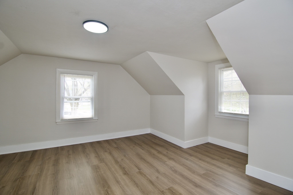 1657 Carew Street Springfield, MA 01104 - Photo 26 of 42