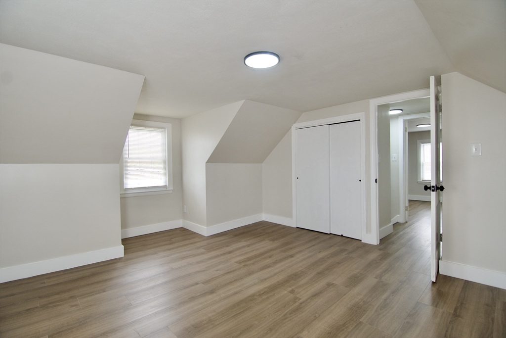 1657 Carew Street Springfield, MA 01104 - Photo 27 of 42
