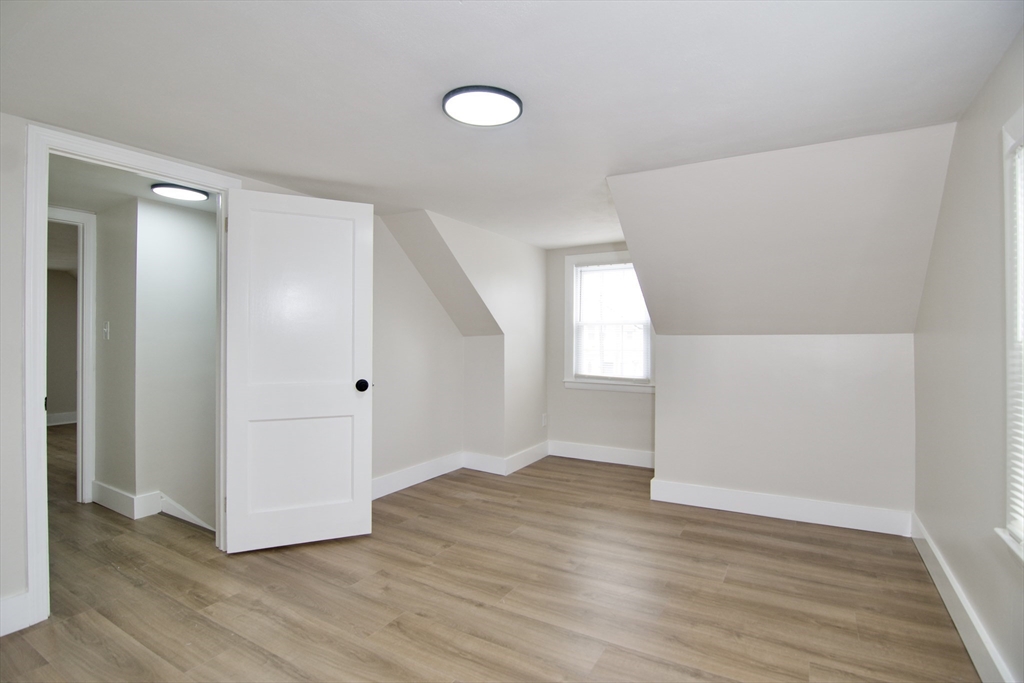 1657 Carew Street Springfield, MA 01104 - Photo 34 of 42