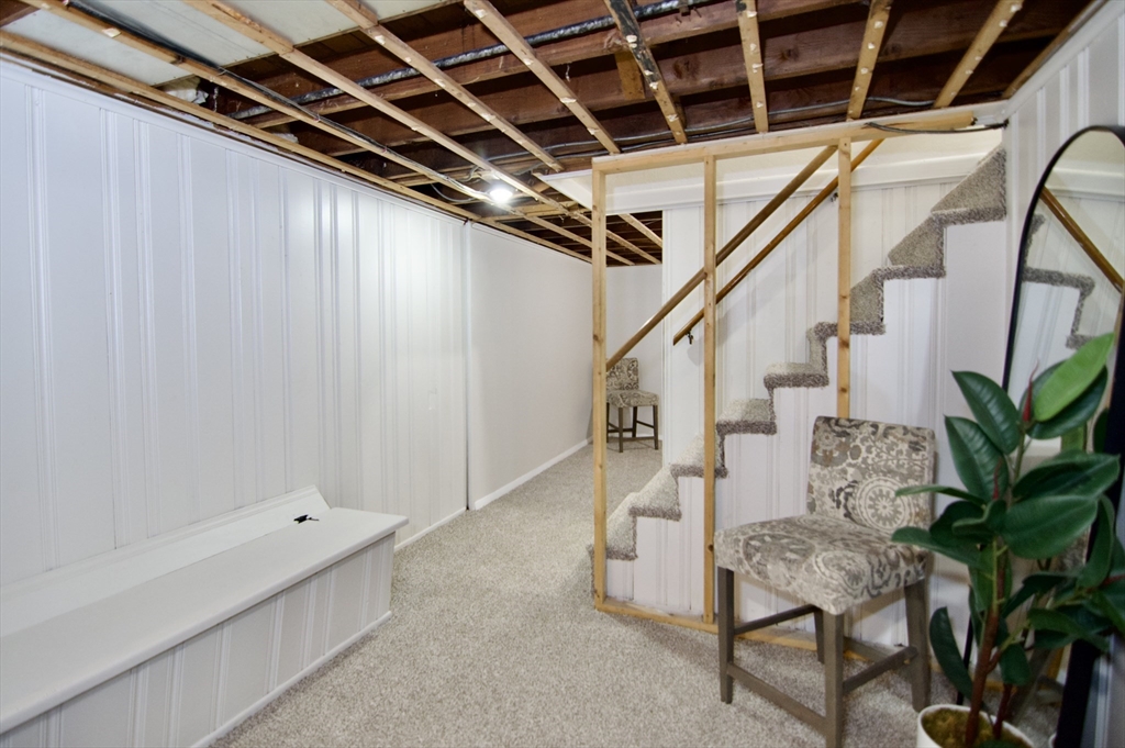 1657 Carew Street Springfield, MA 01104 - Photo 39 of 42