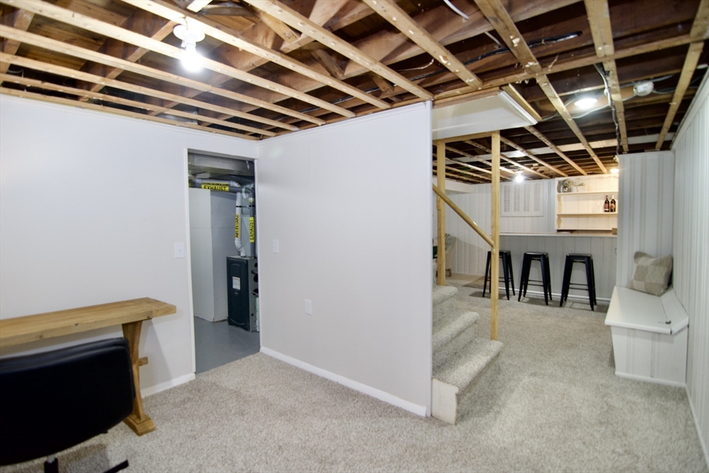1657 Carew Street Springfield, MA 01104 - Photo 41 of 42