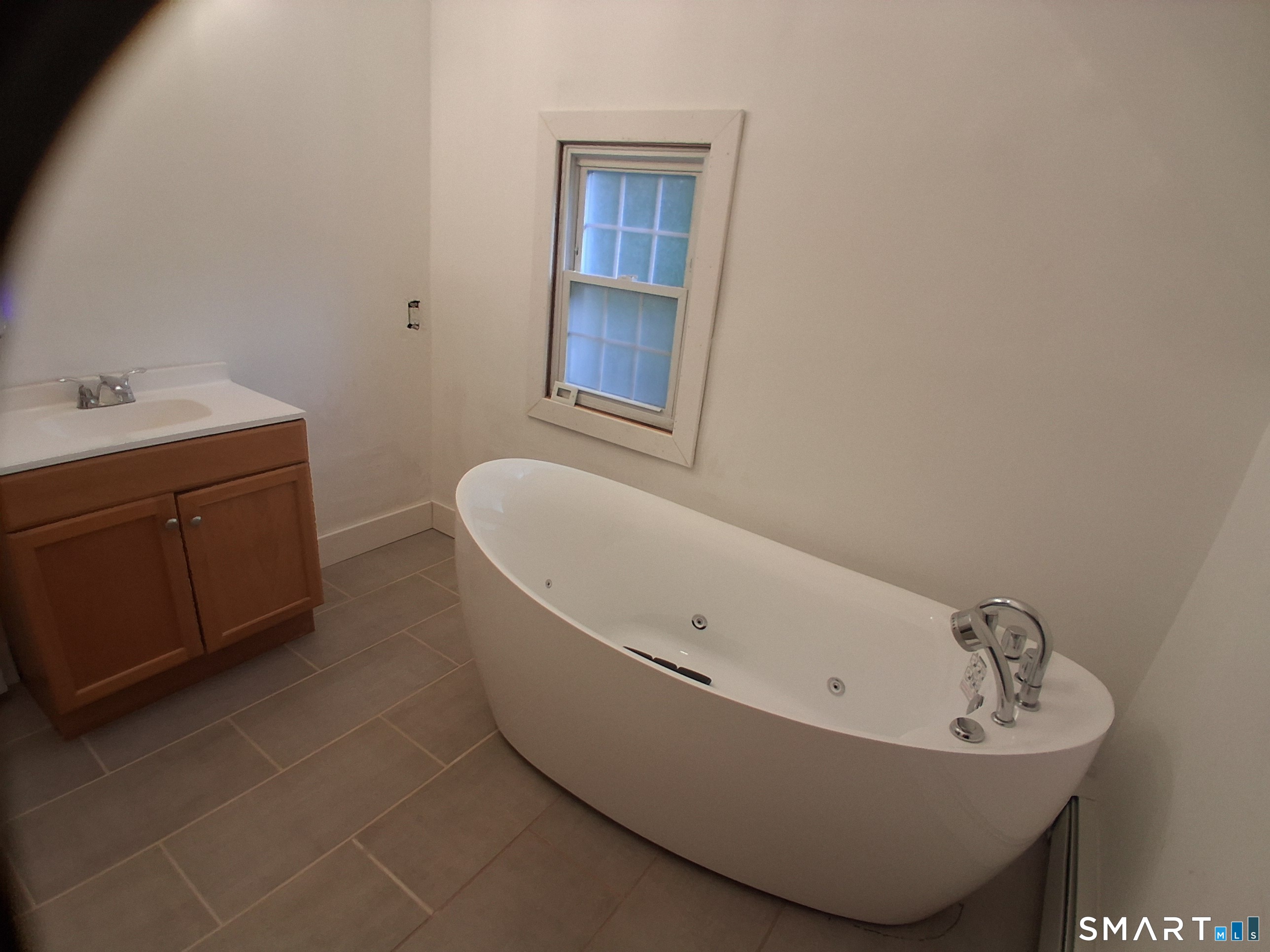 1286 Long Ridge Road Stamford, CT 06903 - Photo 18 of 22 Gallery Image 18