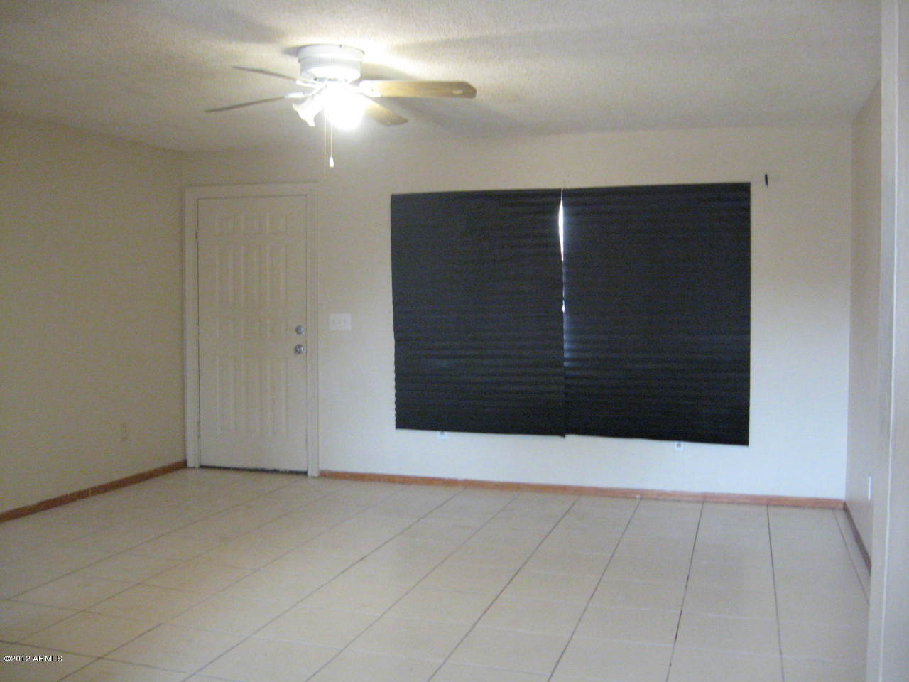 11511 East Broadway Road Mesa, AZ 85208 - Photo 7 of 7 Living room