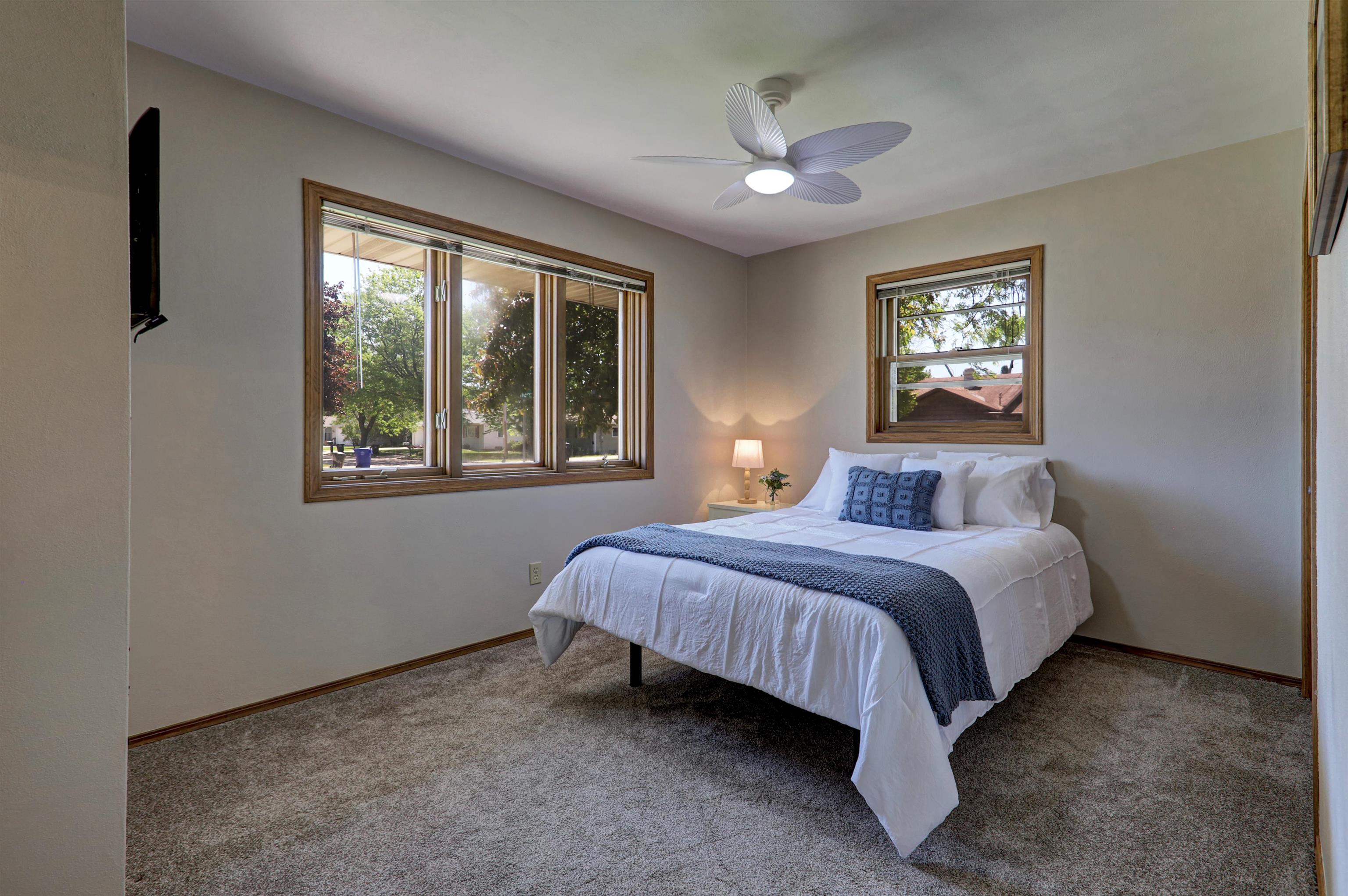 2909 South Summerset Drive Appleton, WI 54915 - Photo 19 of 42
