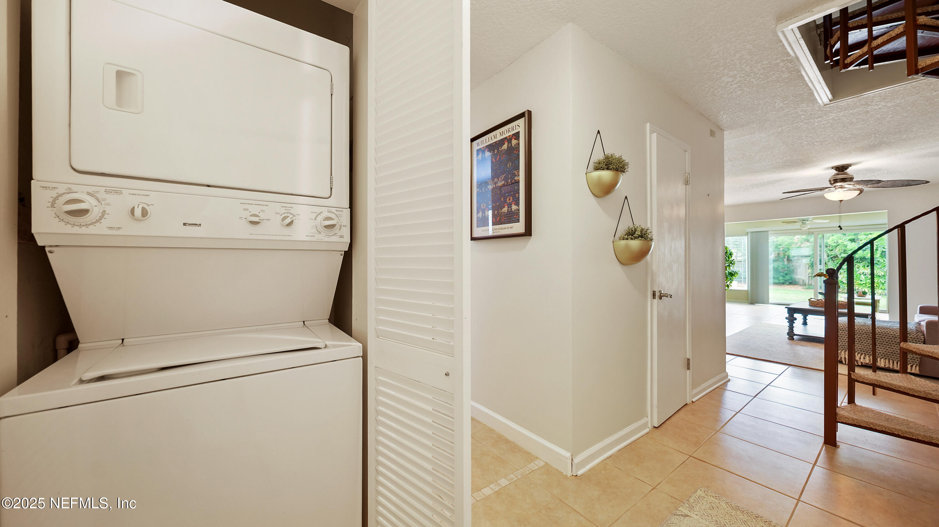 2233 Seminole Road, Unit 7 Atlantic Beach, FL 32233 - Photo 24 of 52 Laundry Area-Entryway