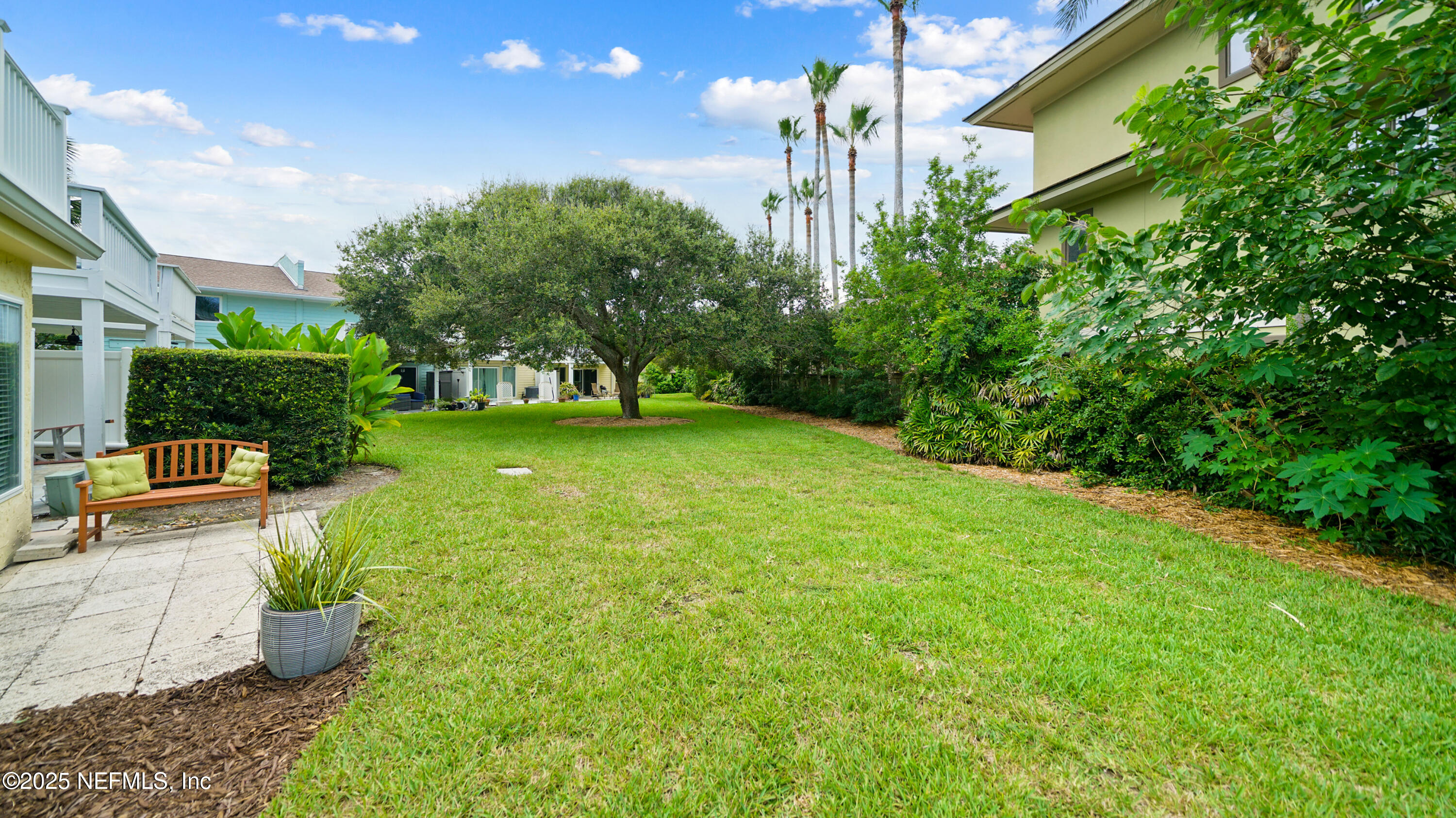 2233 Seminole Road, Unit 7 Atlantic Beach, FL 32233 - Photo 8 of 52 spacious backyard area to play