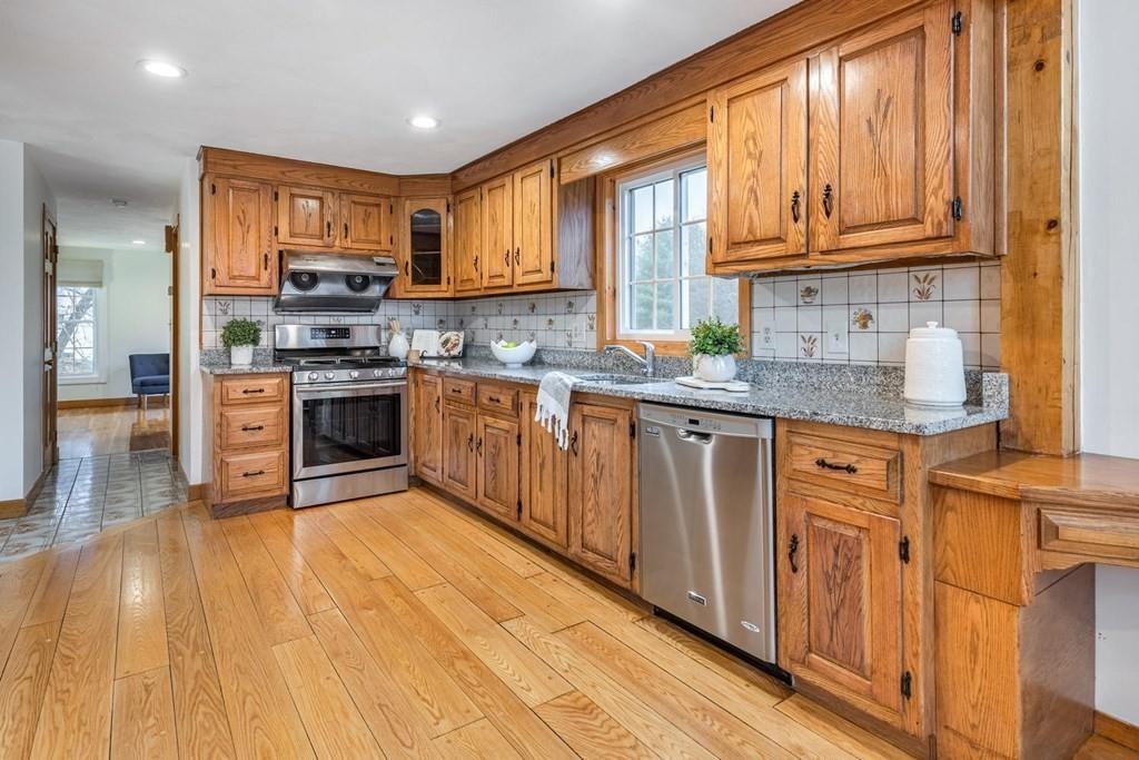 69 Middle Road Boxborough, MA 01719 - Photo 14 of 41 Gallery Image 14