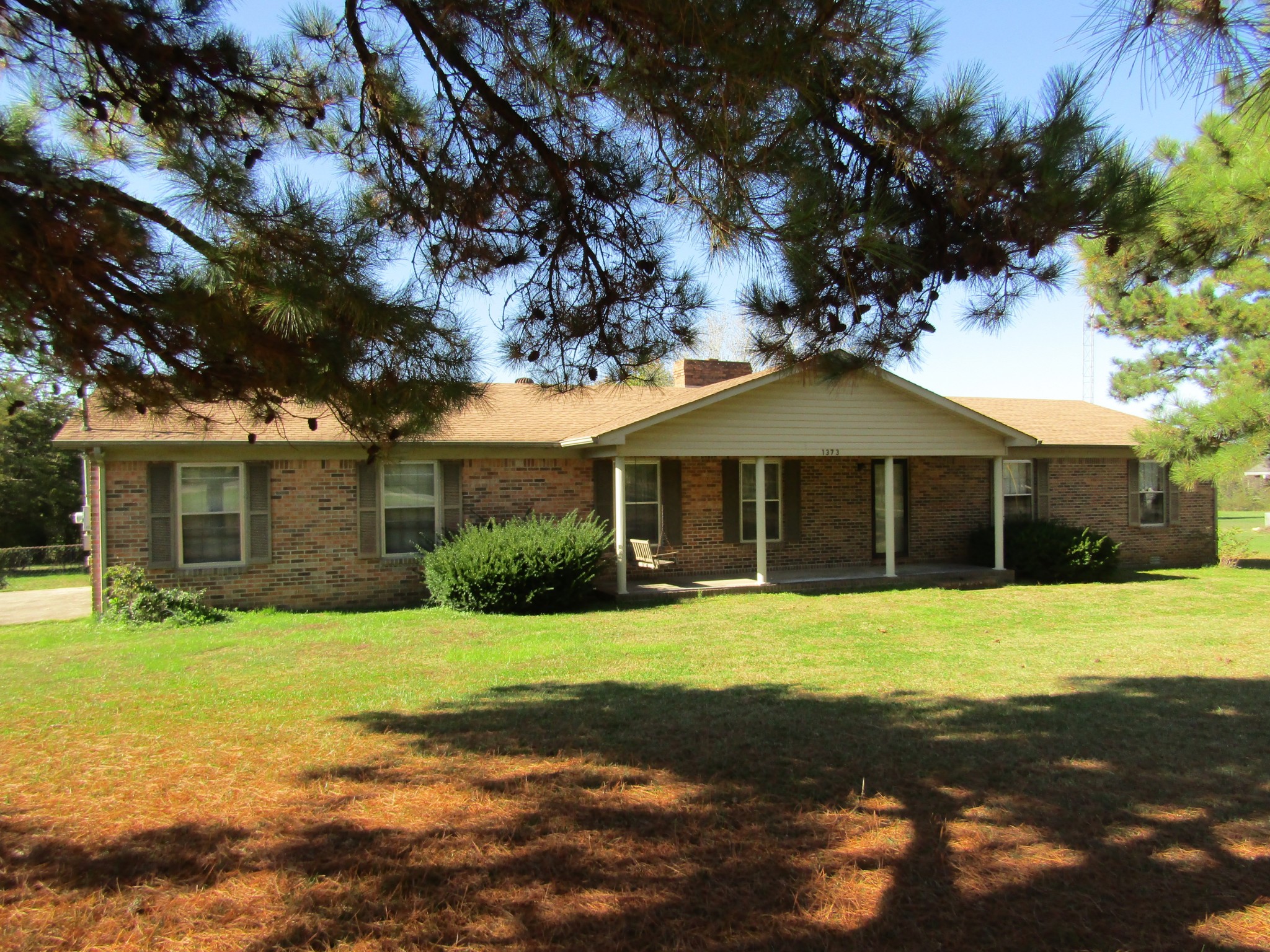 1373 Springplace Road Lewisburg, TN 37091 - Photo 3 of 16 Gallery Image 3
