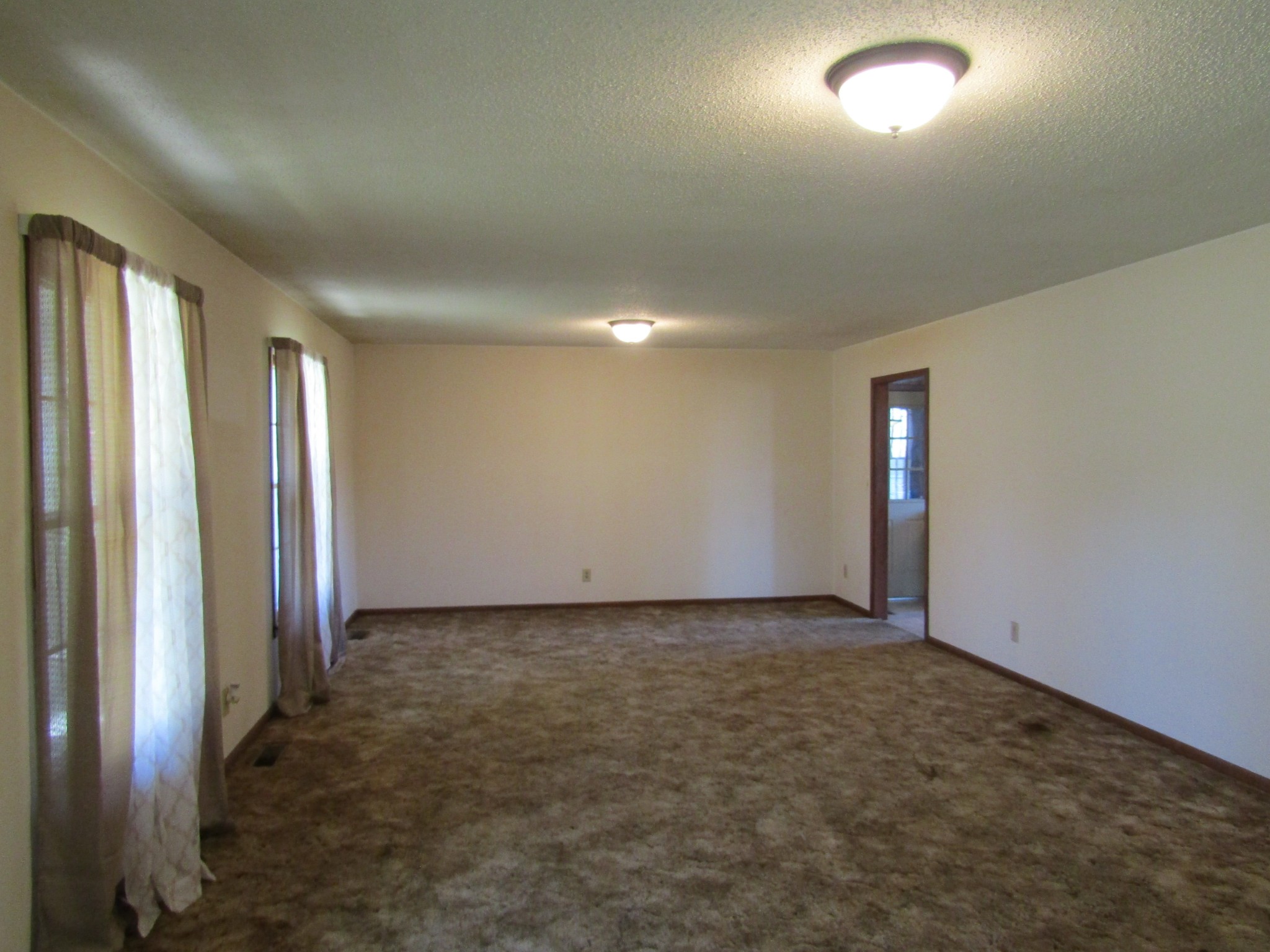 1373 Springplace Road Lewisburg, TN 37091 - Photo 7 of 16 Gallery Image 7