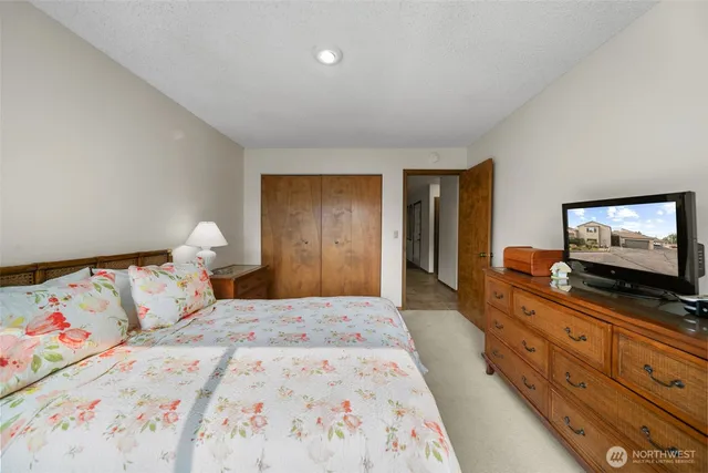 a view of an outdoor space and yard