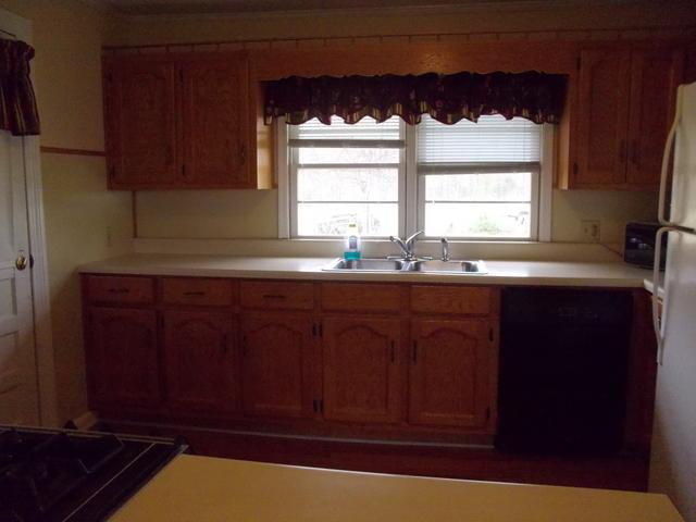 1111 Morrison Viola Road Morrison, TN 37357 - Photo 3 of 11