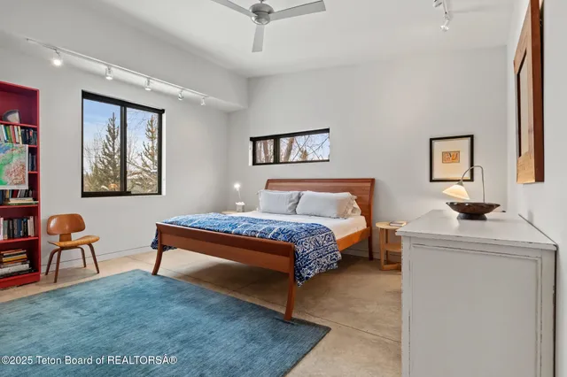 $4,175,000 | 5610 Schwabacher Lane, Wilson, WY 83014