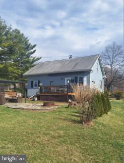 313 Layfield Road Perkiomenville, PA 18074 - Photo 3 of 4 Gallery Image 3