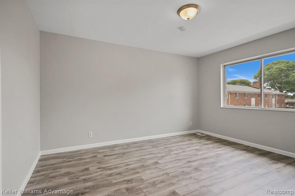 29608 Hoover Road, Unit 608 Warren, MI 48093 - Photo 14 of 29 Gallery Image 14