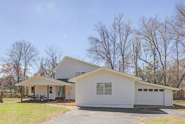 $495,000 | 6611 Crooked Creek Road, Tallahassee, FL 32311