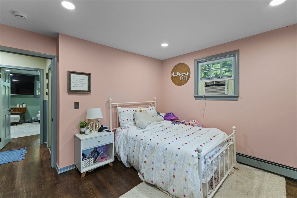 86 Pine Street Rochester, MA 02770 - Photo 17 of 41