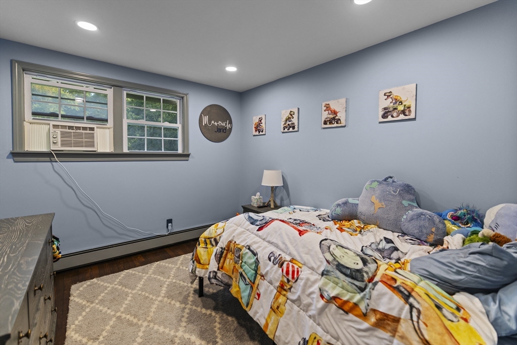 86 Pine Street Rochester, MA 02770 - Photo 19 of 41