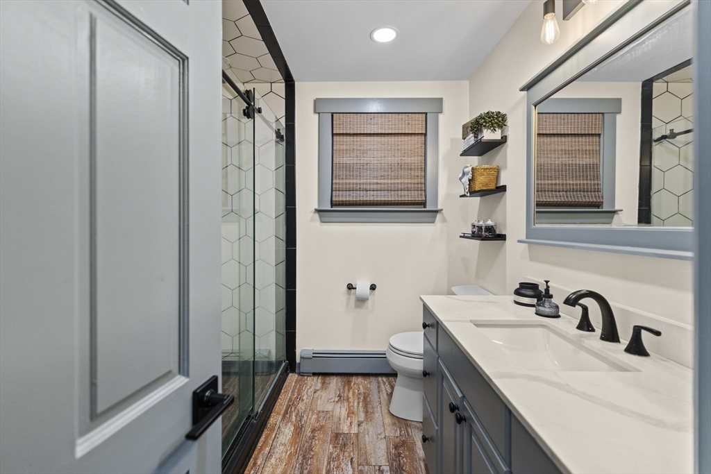 86 Pine Street Rochester, MA 02770 - Photo 4 of 41