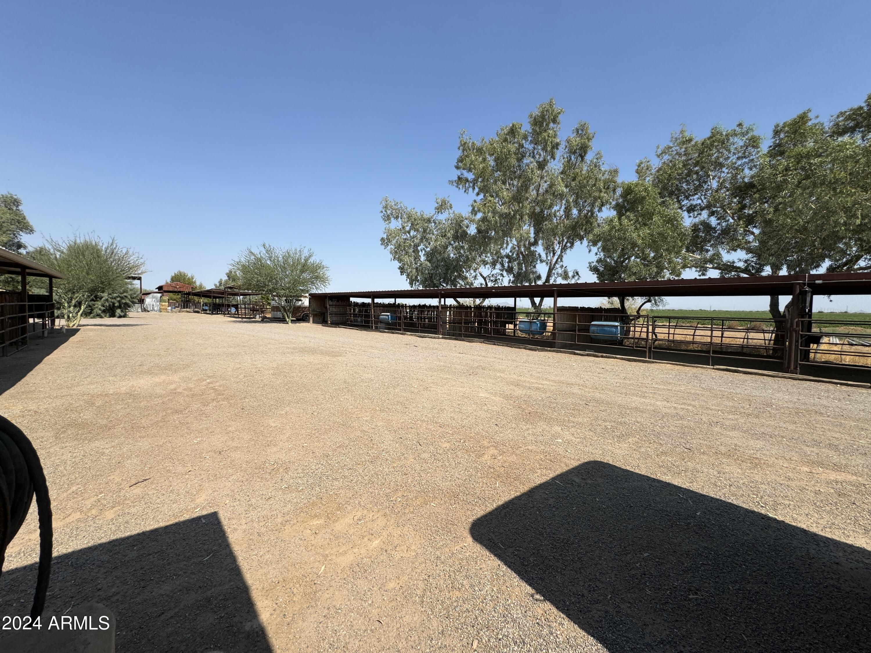 642 East Cornman Road Coolidge, AZ 85128 - Photo 10 of 64 a view of outdoor space with a garden
