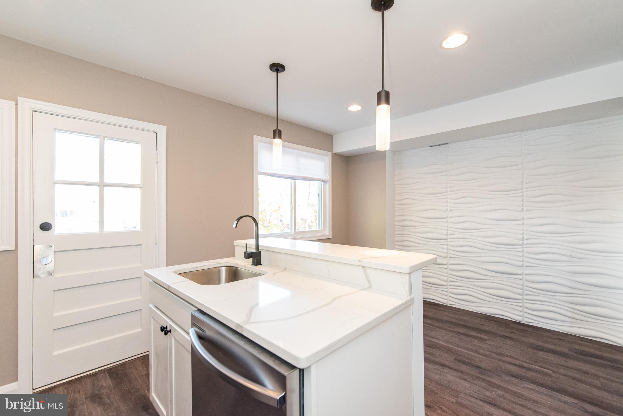 1812 Swansea Road Baltimore, MD 21239 - Photo 15 of 37 Looking into dining area