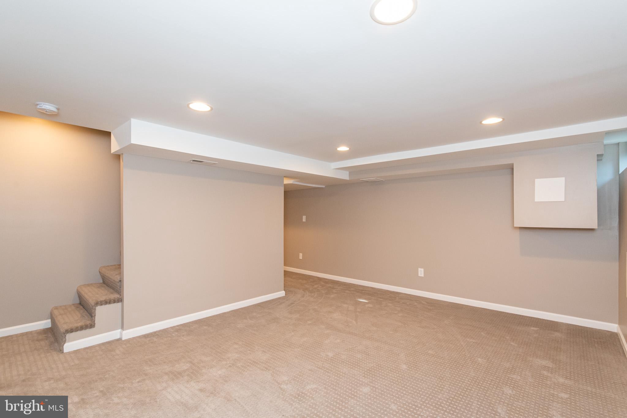 1812 Swansea Road Baltimore, MD 21239 - Photo 29 of 37 High ceilings