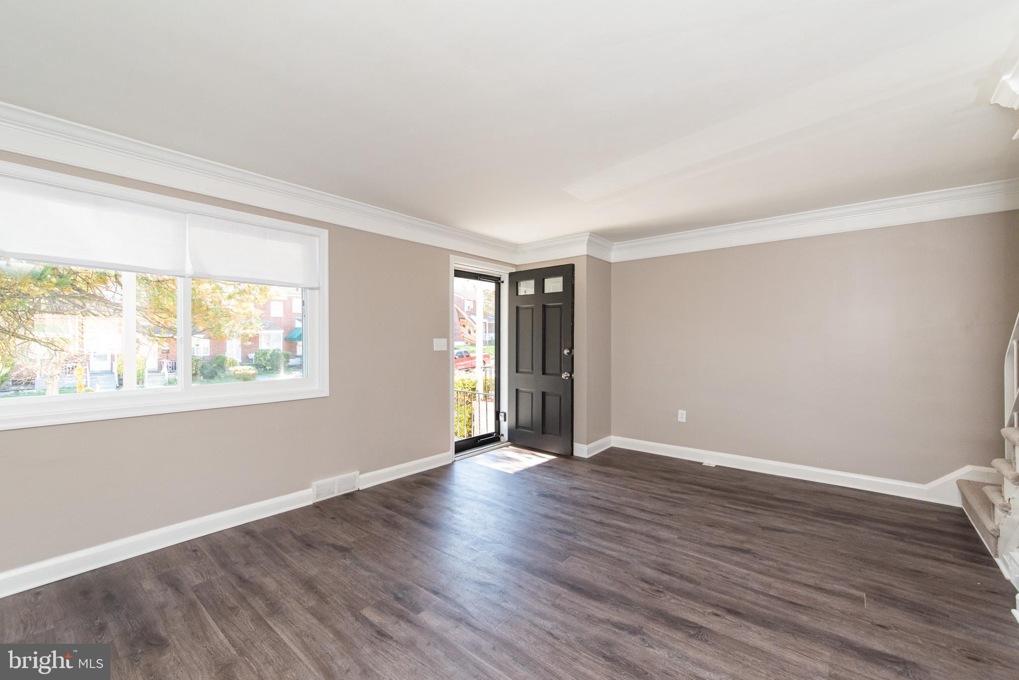 1812 Swansea Road Baltimore, MD 21239 - Photo 6 of 37 Custom crown molding