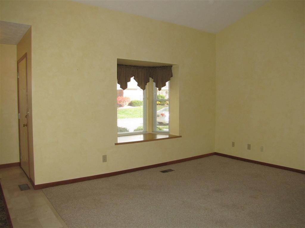 1247 Warbler Ridge, Unit 47 Springfield, OH 45503 - Photo 3 of 26 Gallery Image 3