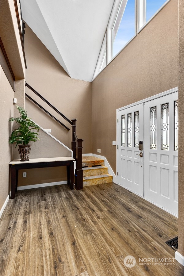 9600 Gastaeson Lane Southwest Rochester, WA 98579 - Photo 8 of 39 a view of entryway