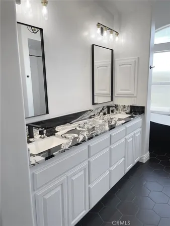 $5,200 | 8560 Corriente Road, Atascadero, CA 93422