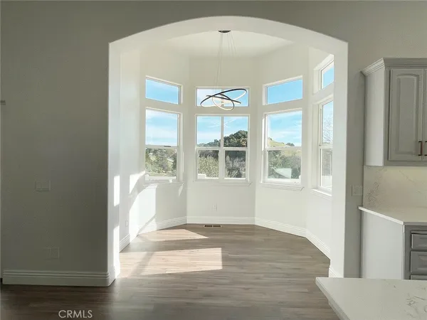 $5,200 | 8560 Corriente Road, Atascadero, CA 93422