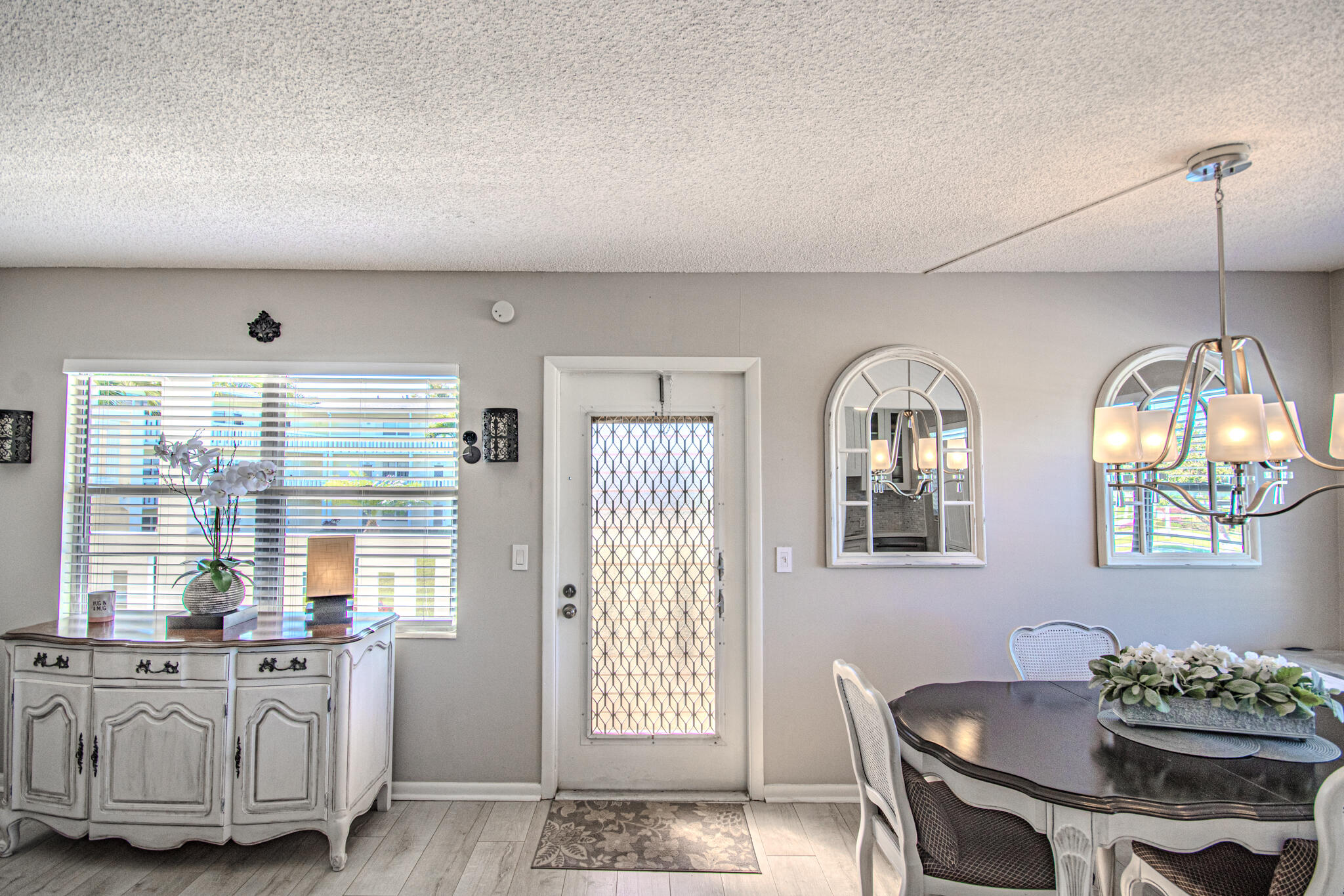 15 Dorset A Boca Raton, FL 33434 - Photo 5 of 20 Photo-703