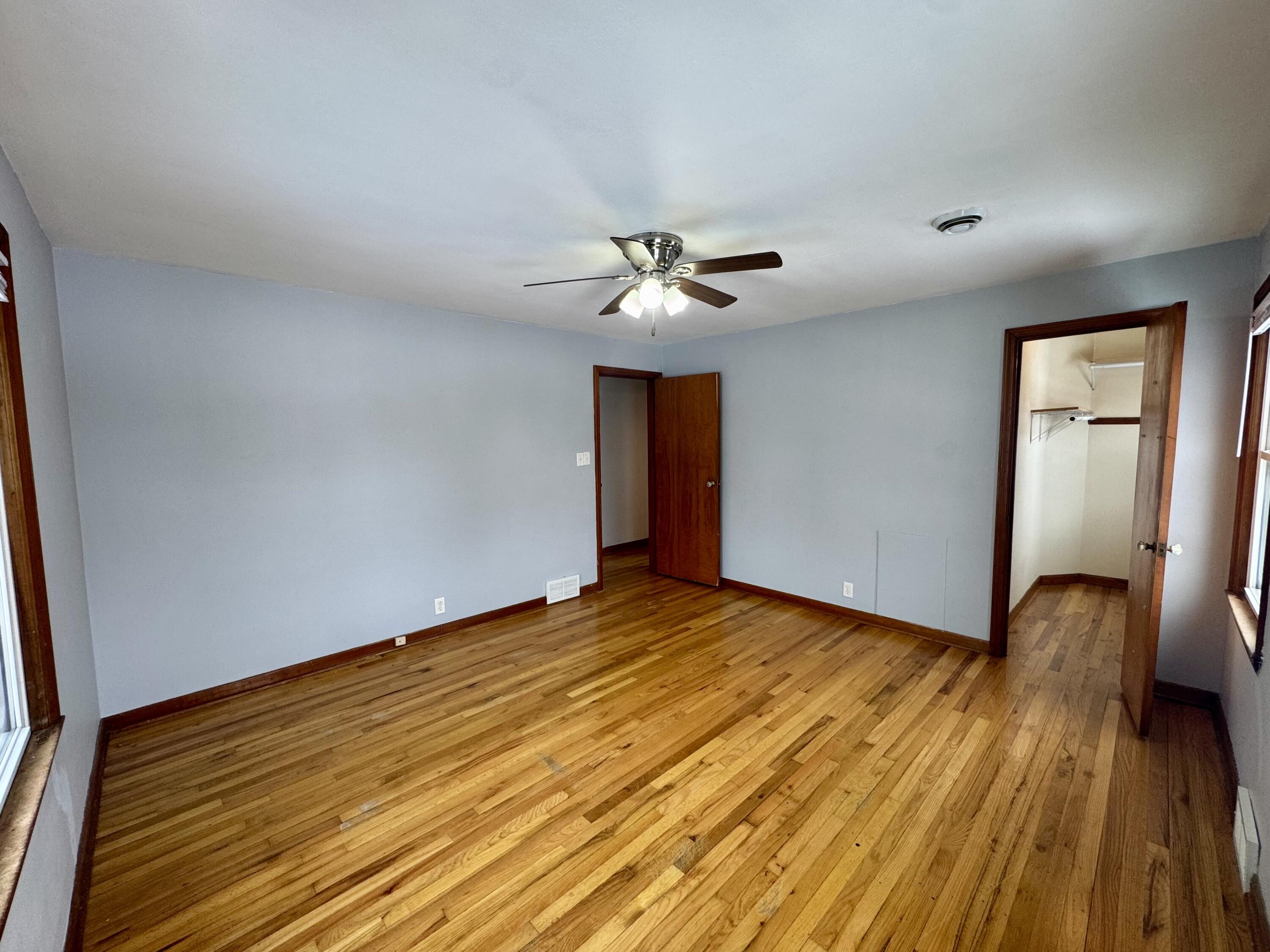 5601 37th Avenue Kenosha, WI 53144 - Photo 22 of 31 Unit 2 Bedroom