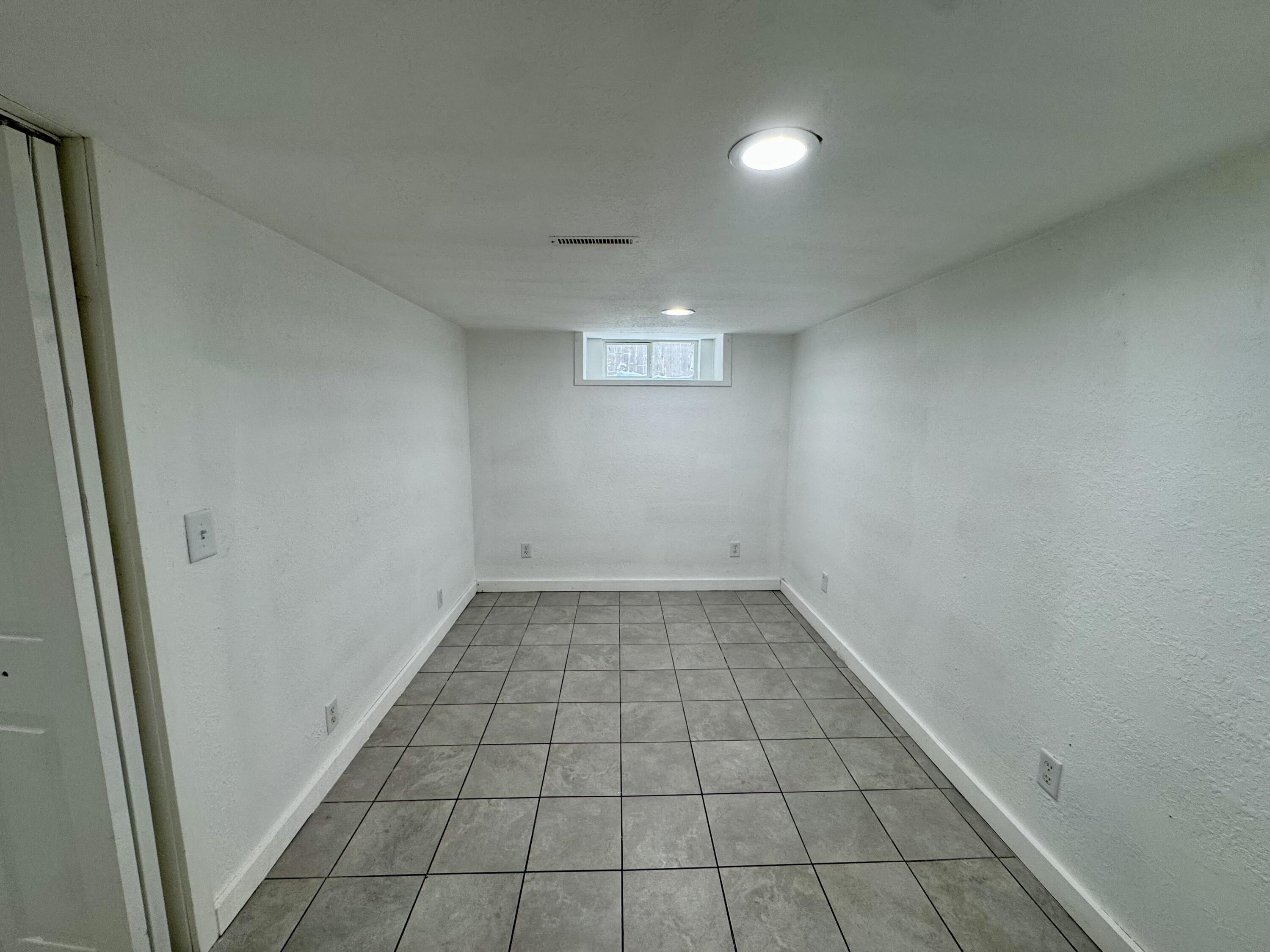 5601 37th Avenue Kenosha, WI 53144 - Photo 27 of 31 Basement Room