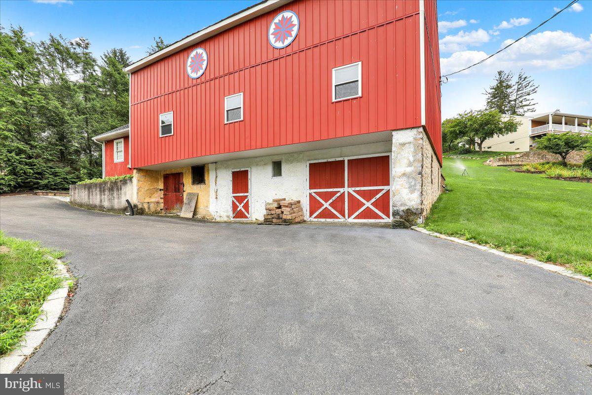 3300 Mannerchor Road Reading, PA 19605 - Photo 31 of 48 Gallery Image 31