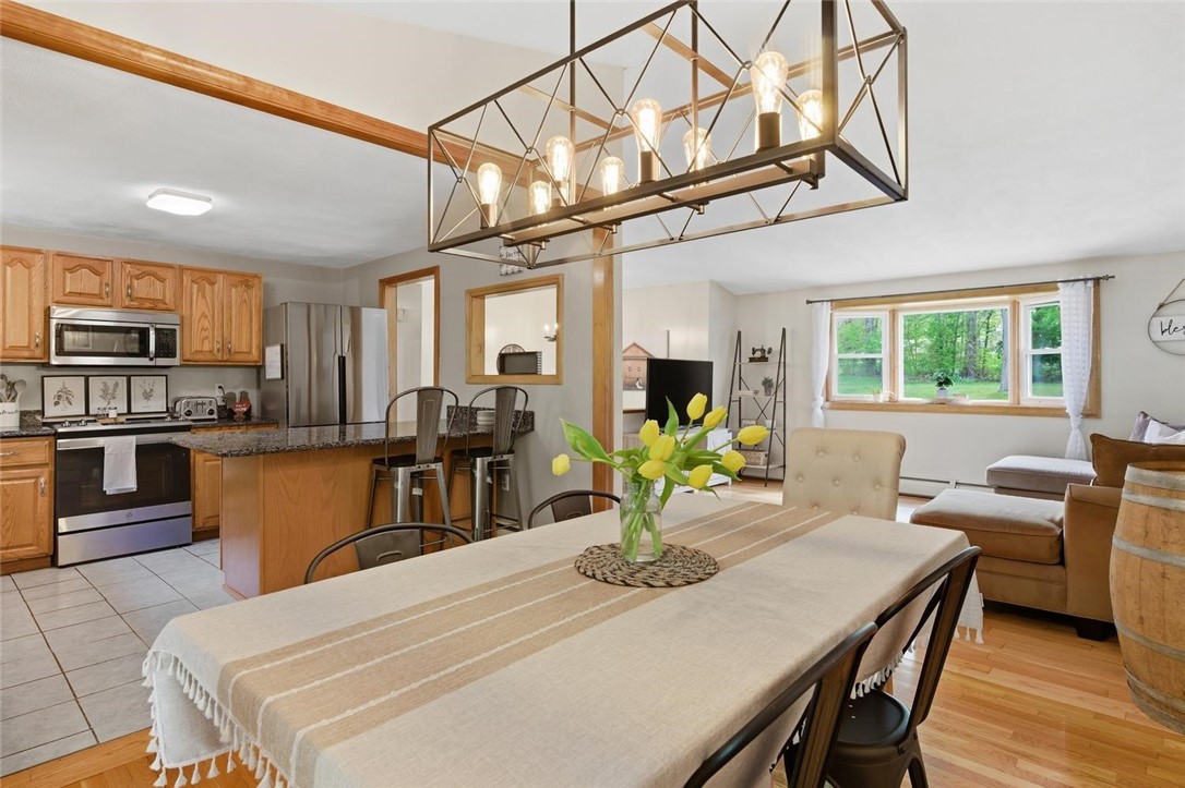 5 Dongay Road Smithfield, RI 02917 - Photo 10 of 48