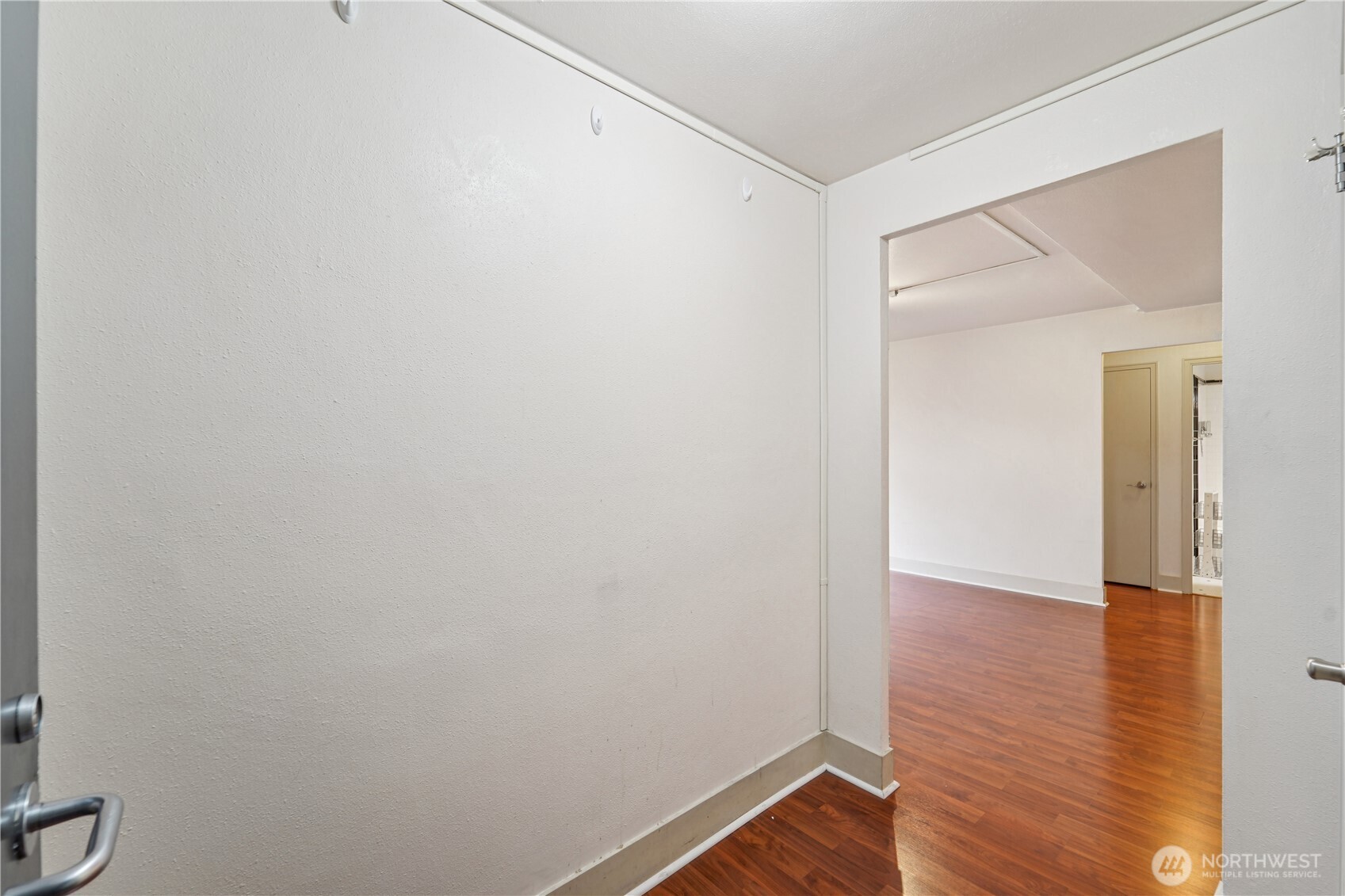 1105 Spring Street, Unit 504 Seattle, WA 98104 - Photo 13 of 22