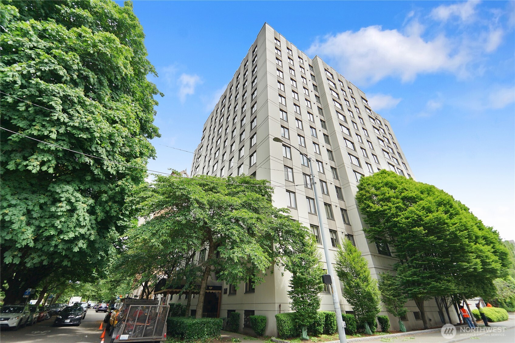 1105 Spring Street, Unit 504 Seattle, WA 98104 - Photo 2 of 22