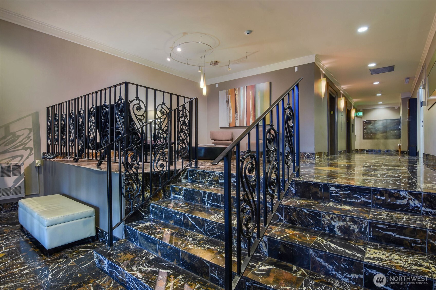 1105 Spring Street, Unit 504 Seattle, WA 98104 - Photo 4 of 22