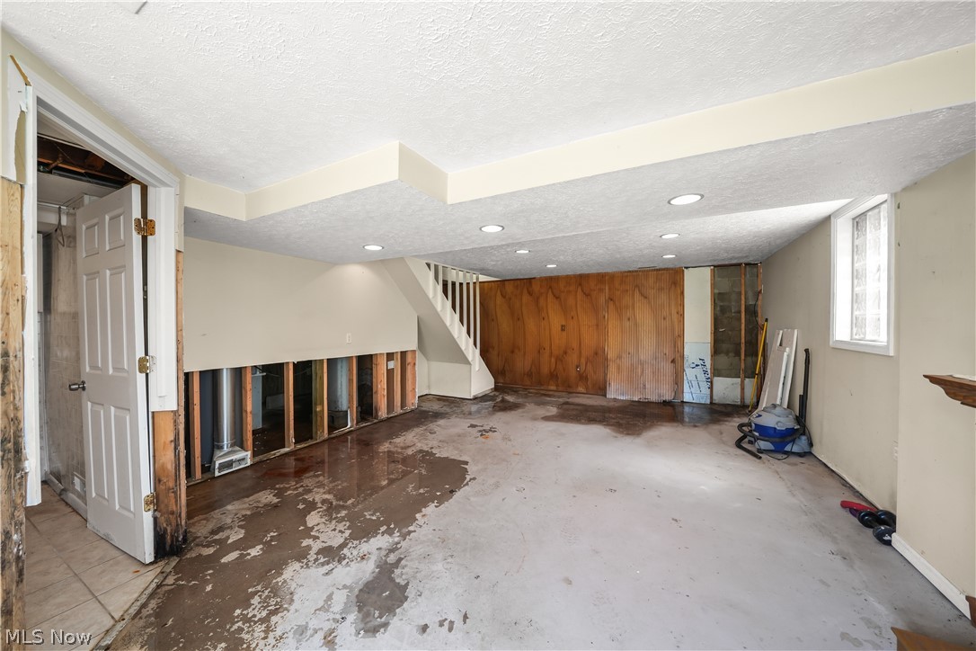 6186 Stone Road Hudson, OH 44236 - Photo 20 of 46