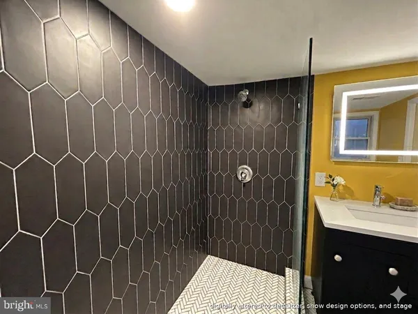 $750,000 | 6906 Sycamore Avenue, Takoma Park, MD 20912