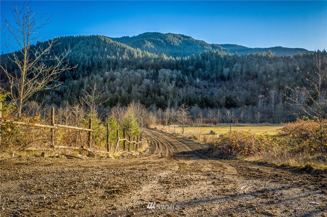 4429 Park Road Sedro-Woolley, WA 98284 - Photo 1 of 23 Gallery Image 1