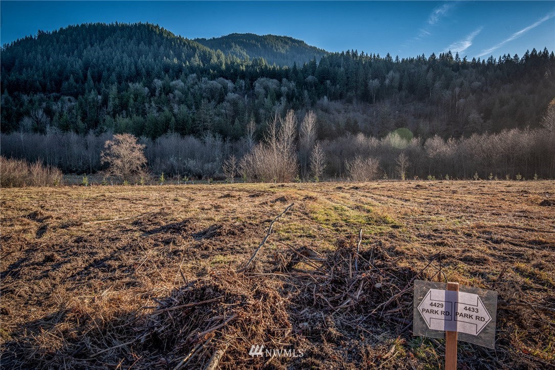 4429 Park Road Sedro-Woolley, WA 98284 - Photo 13 of 23 Gallery Image 13