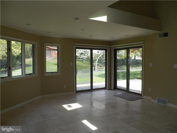 219 Plush Mill Road Wallingford, PA 19086 - Photo 6 of 25