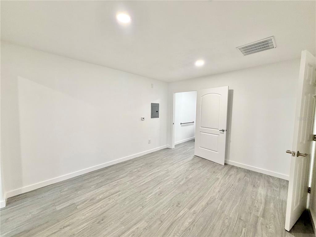 683 North Court Street Bronson, FL 32621 - Photo 12 of 33
