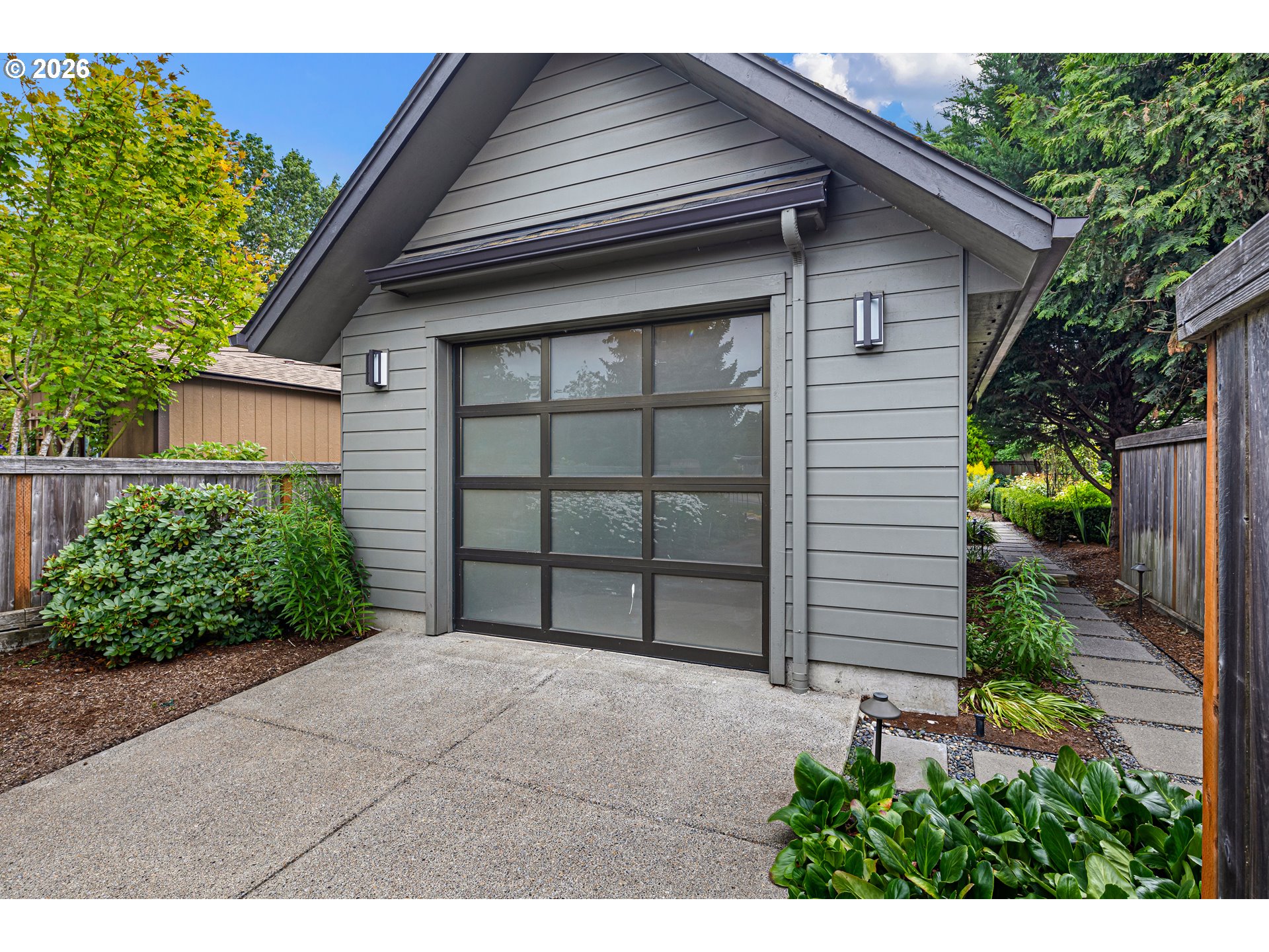 1595 Victorian Way Eugene, OR 97401 - Photo 40 of 48 View