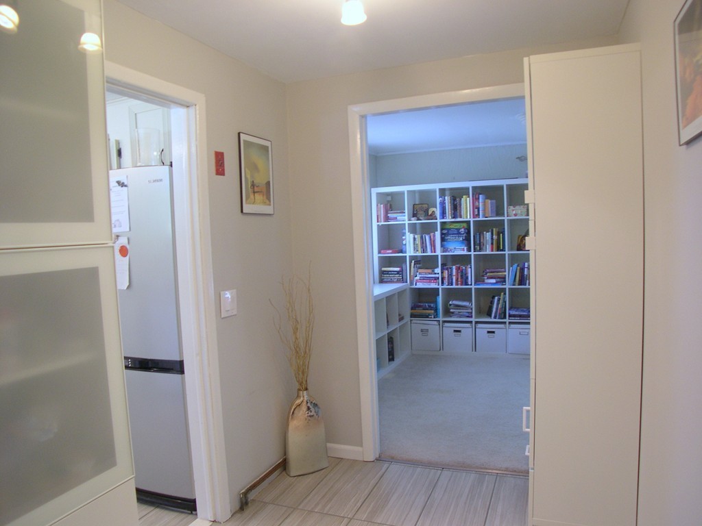 9 Mayflower Road Framingham, MA 01701 - Photo 13 of 30 Gallery Image 13