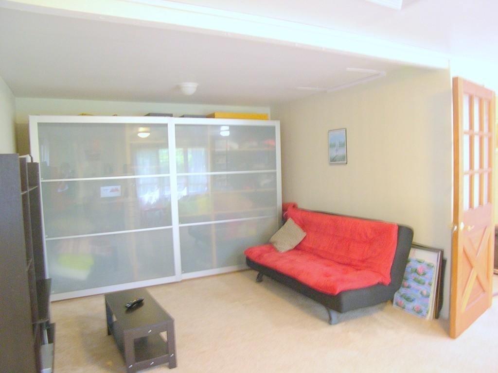 9 Mayflower Road Framingham, MA 01701 - Photo 15 of 30 Gallery Image 15